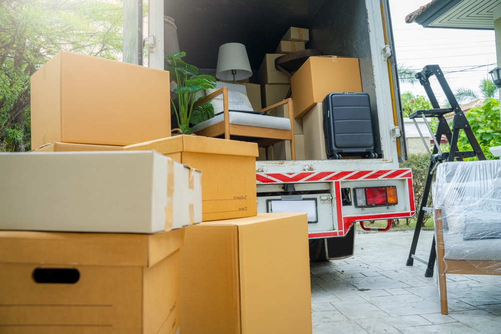 Packer and Mover
